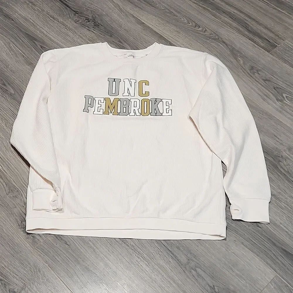 EUC Ivory Pressbox UMC Prembroke Ribbed Sweatshirt